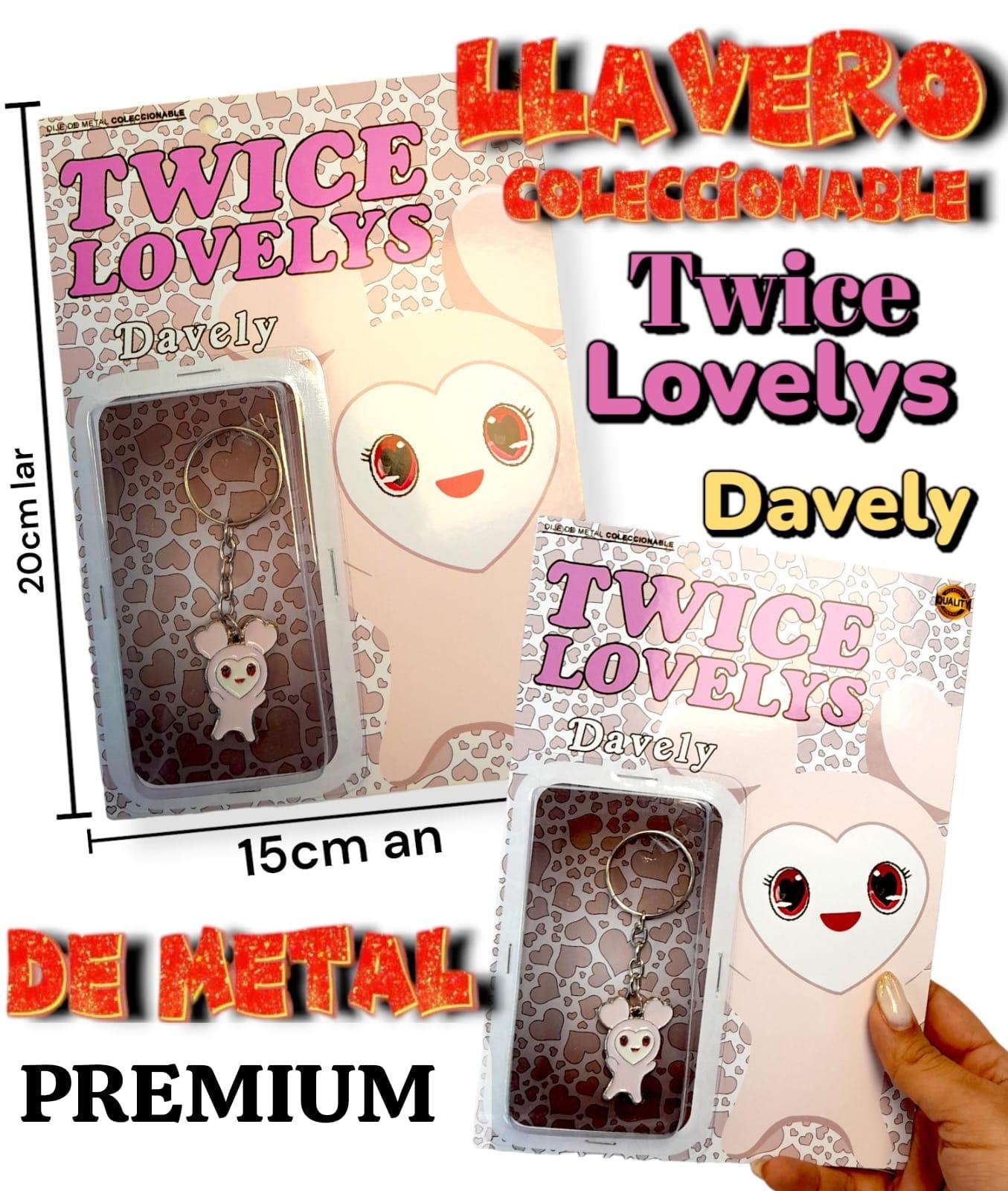 Llavero Premium Coleccionable de Mertal  Twice Lovelys (DAVELY)